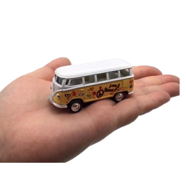 KinSMART ミニカー 1/64 ワーゲンバス ラブ＆ピース 4色コンプリート