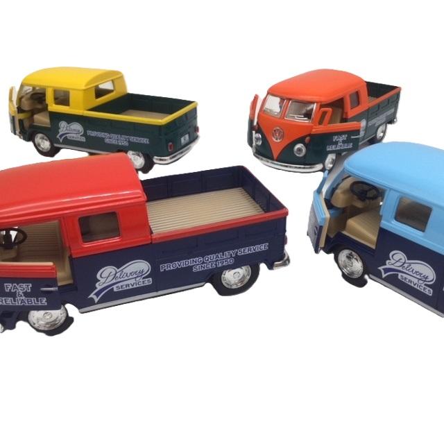 ミニカー BUBY art.1005 VOLKSWAGEN Amazon.com: Motor City Classics 1:72 VW Gift Set Beetle T1 Pickup