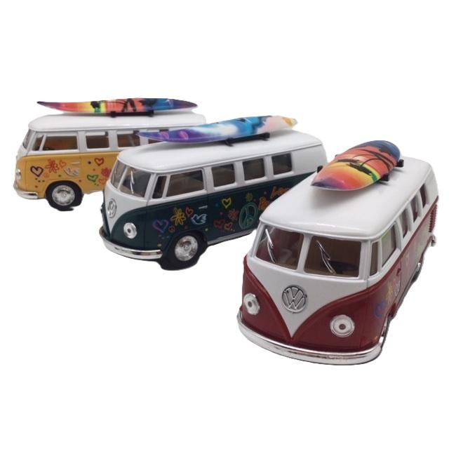 KinSMART ミニカー 1/32 ワーゲンバス TYPE2 ラブ＆ピース