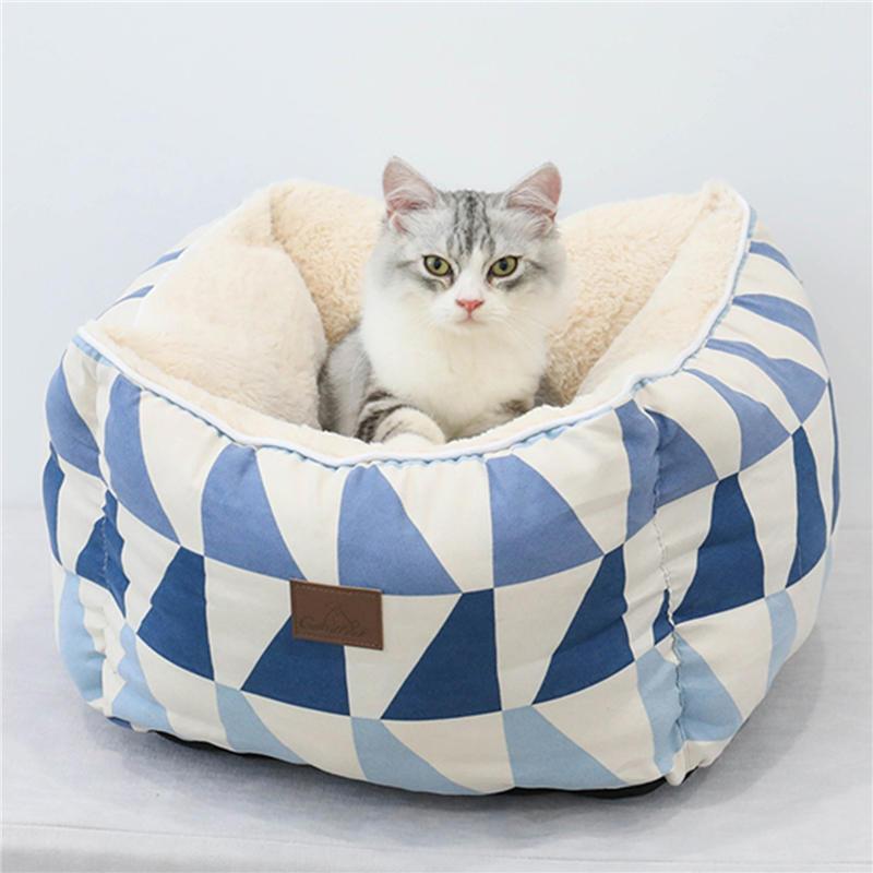 猫寝床 キューブ型 キャットハウス ネコベッド もこもこ 北欧風 厚手 秋冬 寒さ対策 寝心地良い あったか 柔らかい 猫用