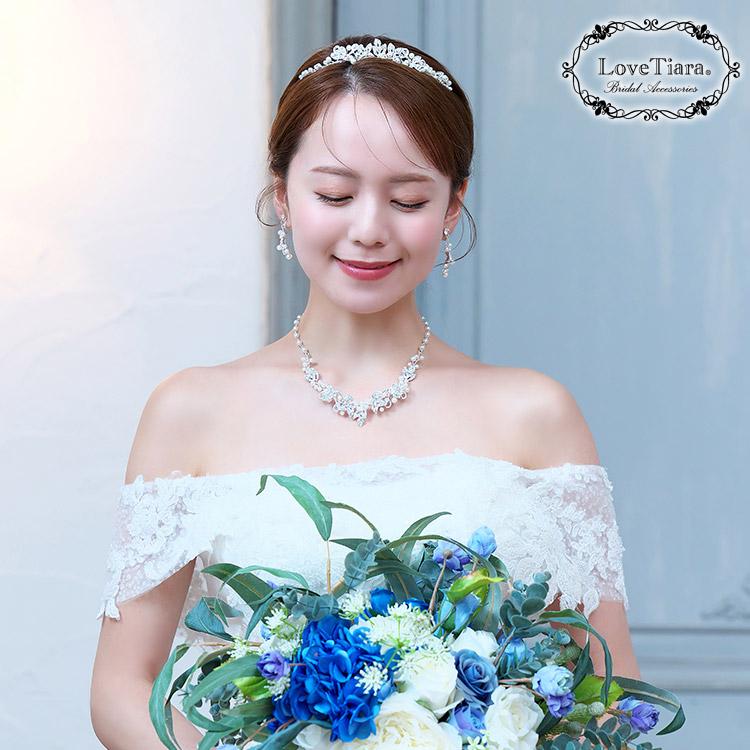 【結婚式】ラブティアラ　ヘッドドレス　カチューシャ　ティアラ　ピアス　パール 楽天市場】カチューシャ 【フェリシティ】・アウトレット