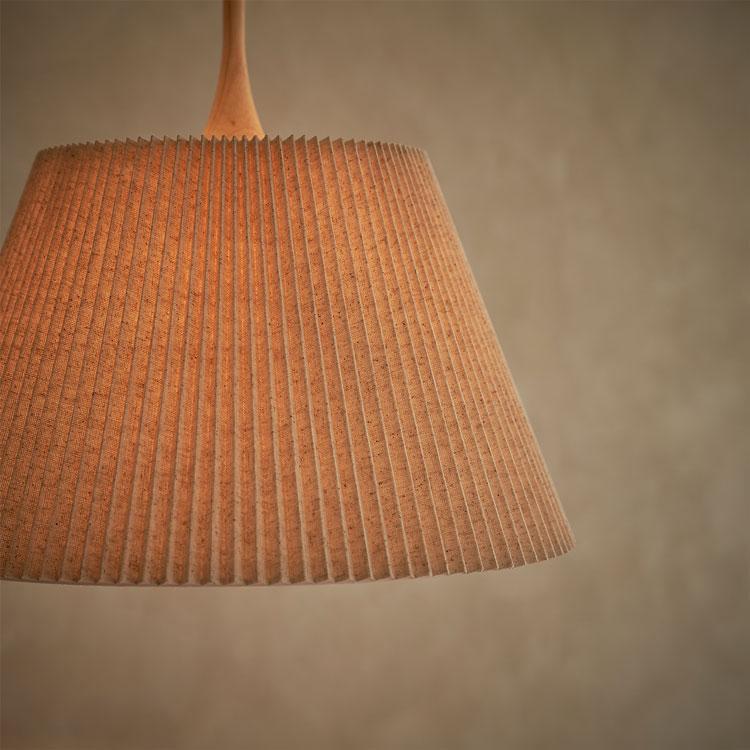 ペンダントライト LED 北欧 1灯 ウォールナット 間接照明 寝室 照明 楽天市場】ペンダントライト 北欧 LED 【 Mercero / ブラック 】 1灯