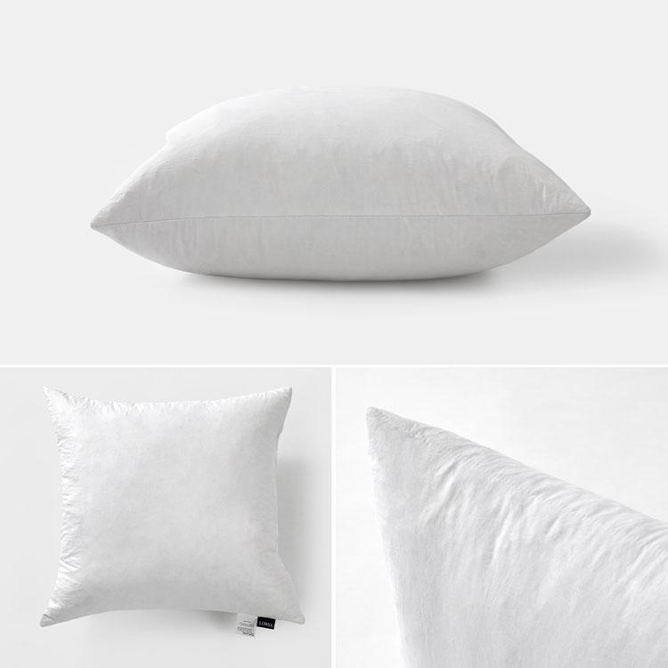 美品■北欧モダンデザイン■ウォールナット無垢材■フェザークッション■2人掛け LOWYA（ロウヤ） ヌードクッション クッション フェザー100