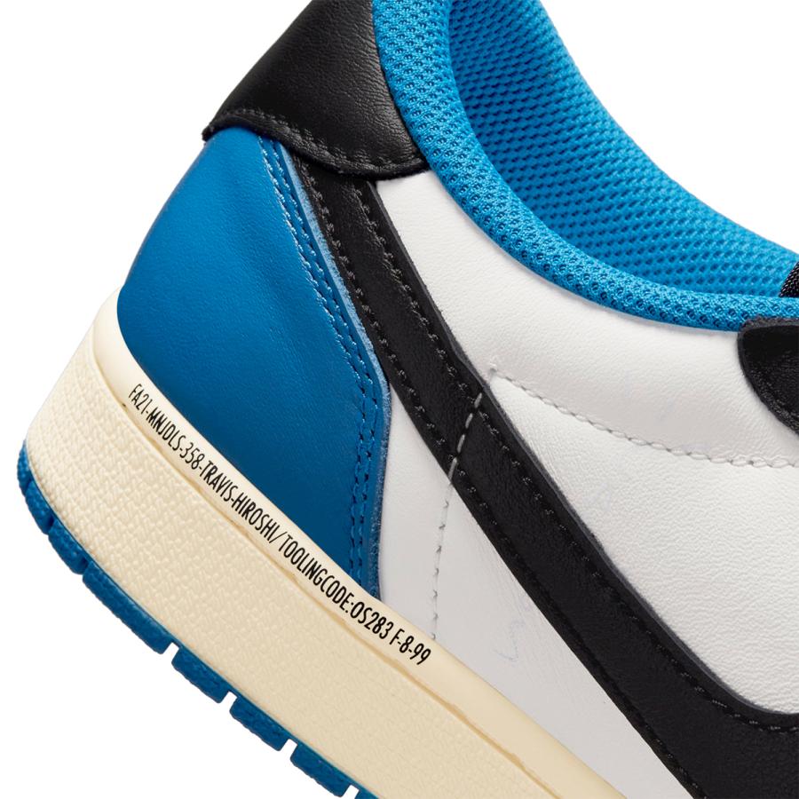 NIKE AIR JORDAN 1 LOW OG SP 【TRAVIS SCOTT × FRAGMENT】 ナイキ