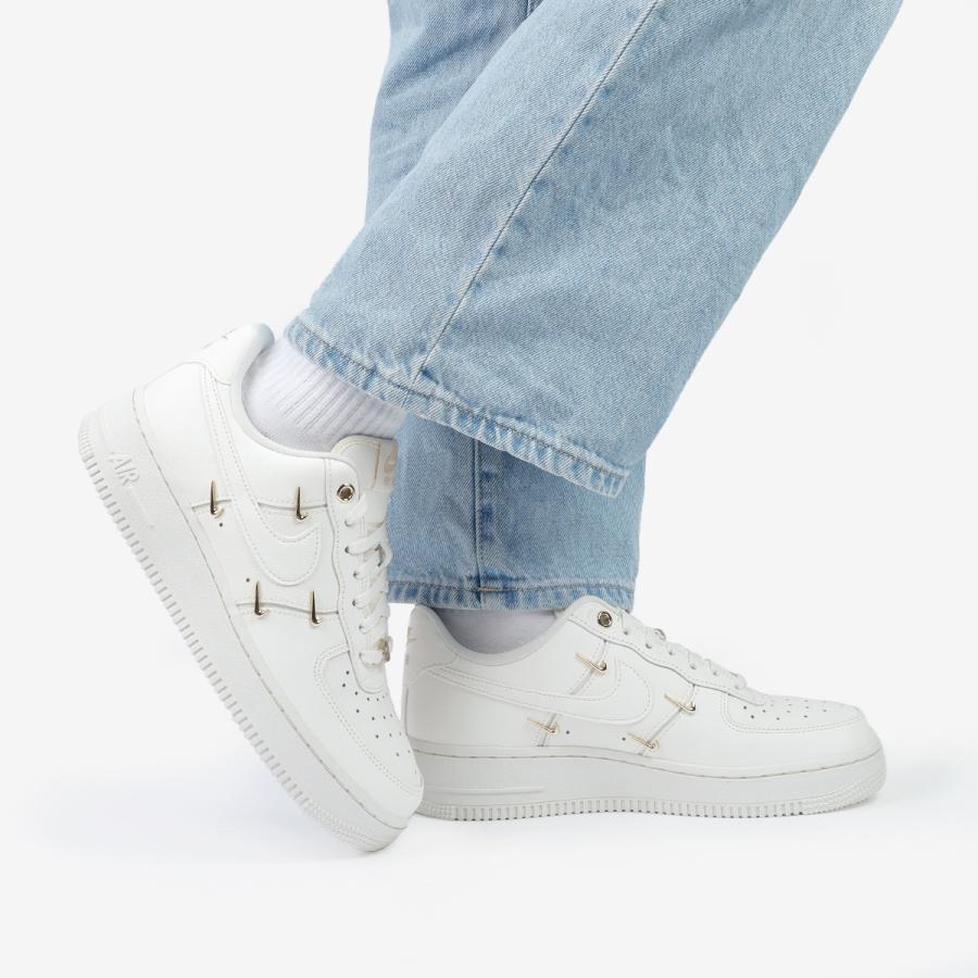 エア フォース 1 NIKE WMNS AIR FORCE '07 LX ナイキ ウィメンズ エア フォース 1 NIKE WMNS AIR FORCE '07 LX ナイキ ウィメンズ