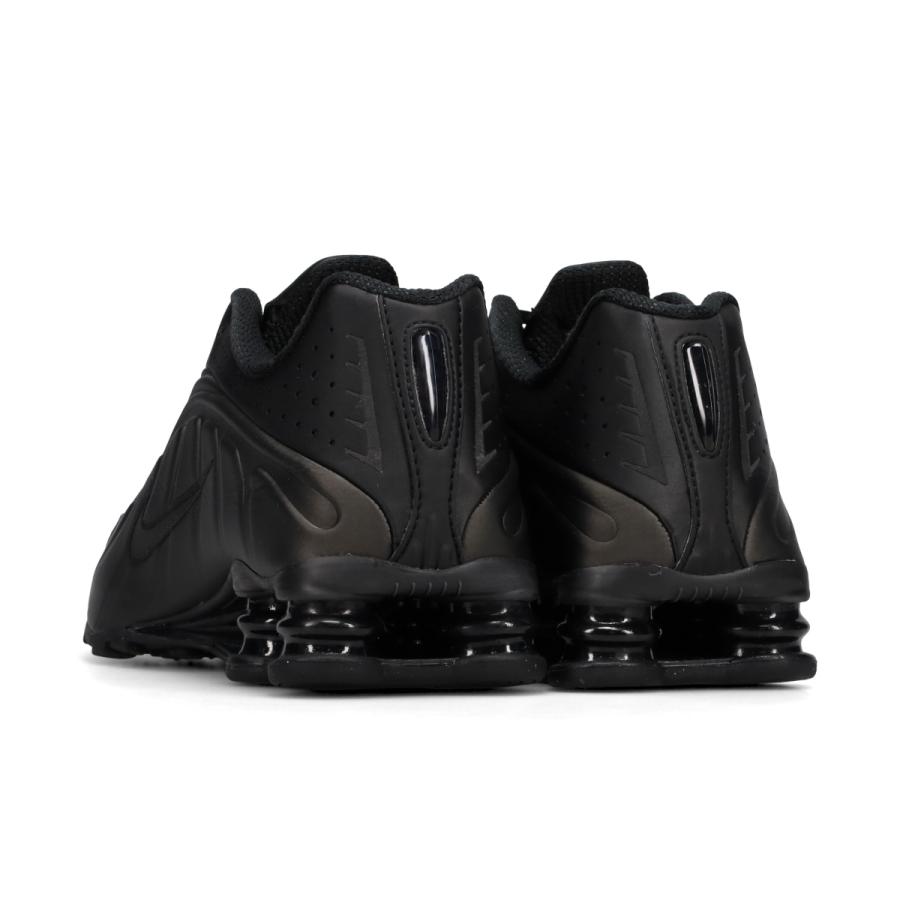 ショックス NIKE SHOX R4 ナイキ メンズ BLACK/BLACK/BLACK ショックス NIKE SHOX R4 ナイキ メンズ BLACK/BLACK/BLACK