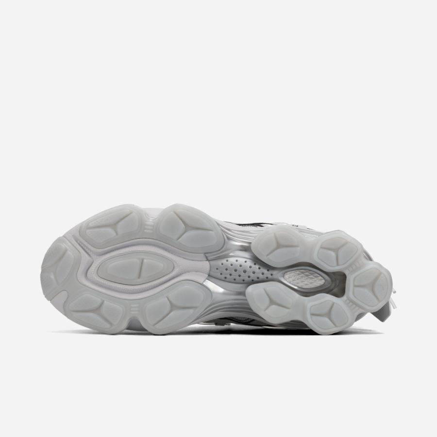 ASICS SPORTSTYLE GEL-KINETIC FLUENT Y アシックス スポーツスタイル ゲル キネティック フルエント Y PIEDMONT GREY/PURE SILVER グレー 1203A837-020の画像