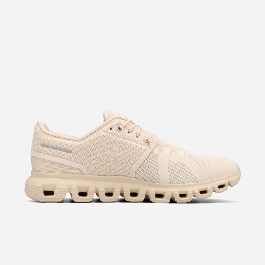 On（オン） ON CLOUD 6 (W) クラウド 6 レディース SAND/SAND ベージュ