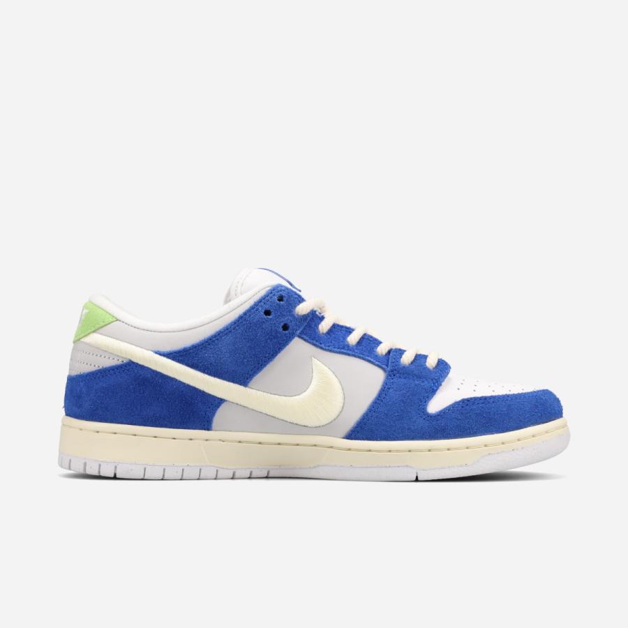 【12%OFF】  NIKE SB DUNK LOW × FLY STREETWEAR Gardenia ナイキ SB ダンク ロー × フライ ストリートウェア GAME ROYAL/SAIL/GREY FOG ブルー DQ5130-400の画像