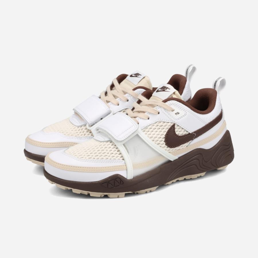 ズーム(NIKE) NIKE ZOOM FIELD JAXX × TRAVIS SCOTT ナイキ ズーム