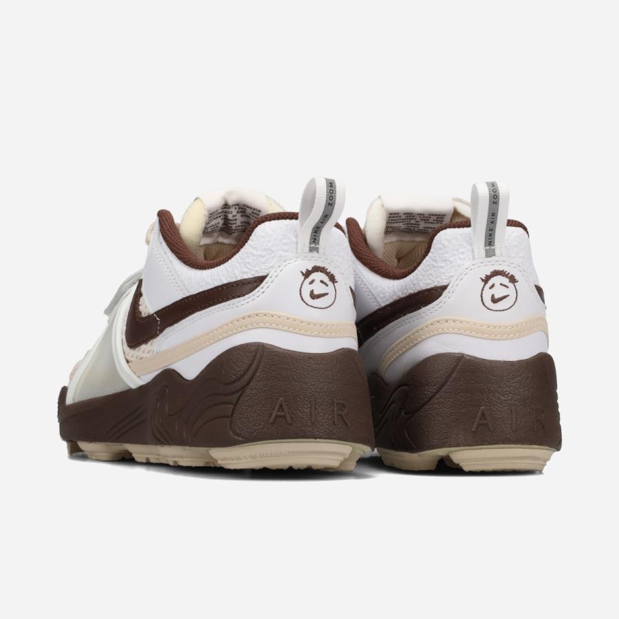 ズーム(NIKE) NIKE ZOOM FIELD JAXX × TRAVIS SCOTT ナイキ ズーム
