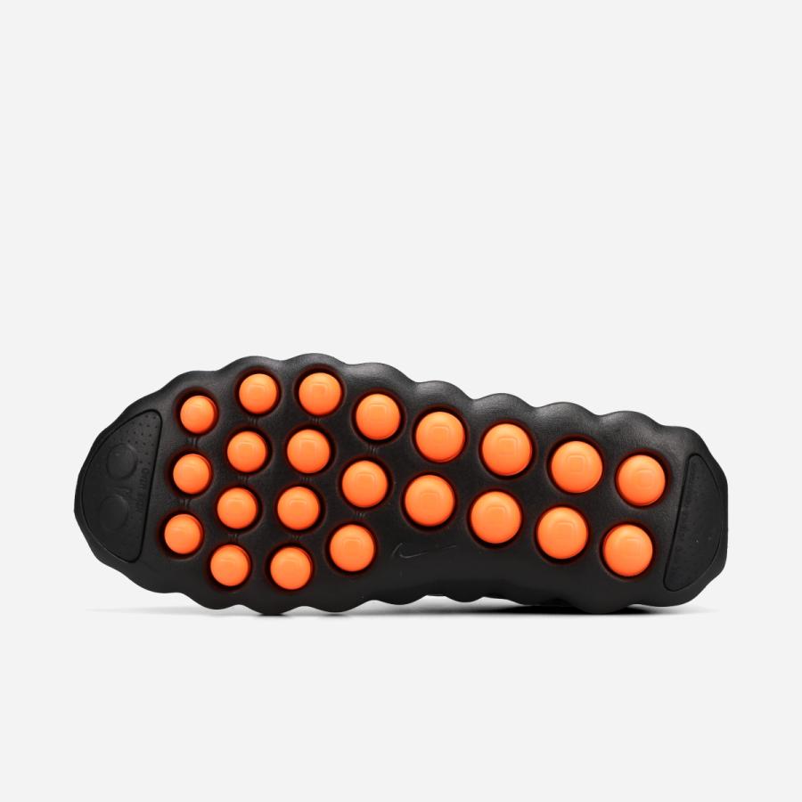 NIKE MIND 002 ナイキ マインド 002 メンズ BLACK/HYPER CRIMSON/CHROME ブラック HQ4308-001の画像