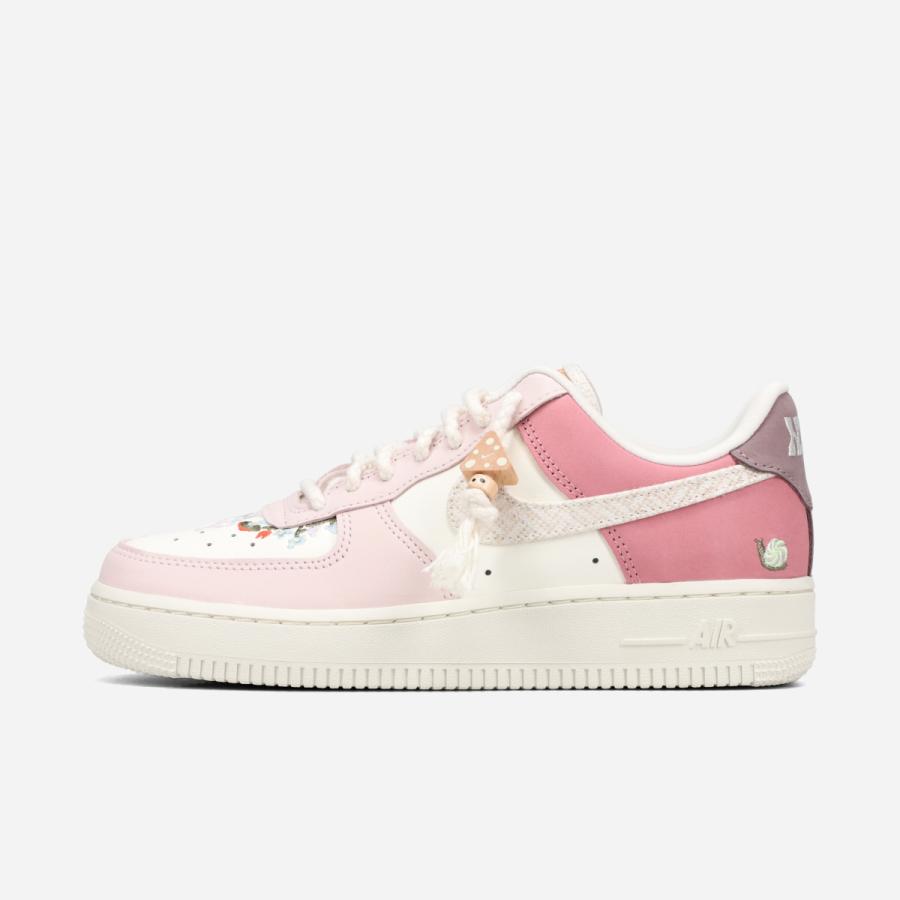 やや NIKE WMNS AIR FORCE 1 ナイキ エア フォース ナイキ WMNS NIKE AIR FORCE 1 LX ダイヤモンド キラキラ (Nike