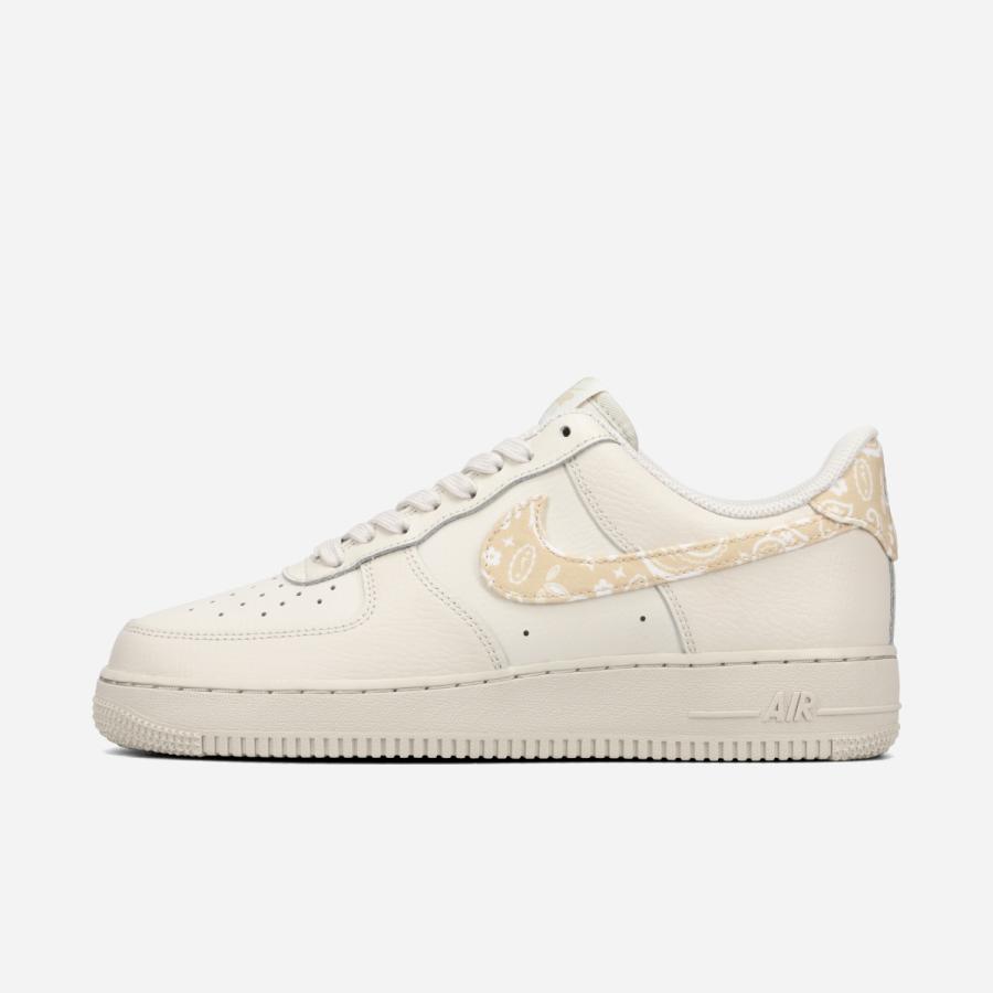 エア フォース 1 NIKE WMNS AIR FORCE '07 ナイキ ウィメンズ メンズ