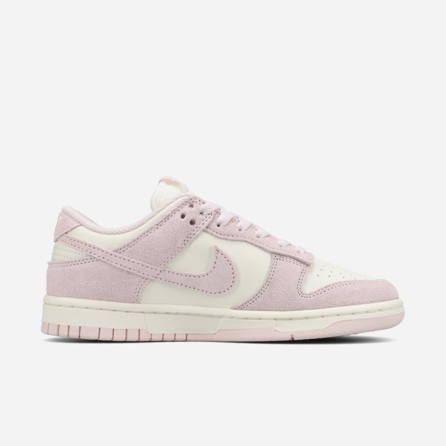 NIKE WMNS DUNK LOW ナイキ ウィメンズ ダンク ロー レディース SAIL/PEARL PINK/WHITE/METALLIC GOLD ピンク IO4244-100の画像