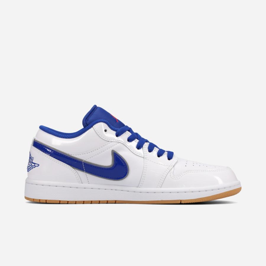 NIKE AIR JORDAN 1 LOW SE -DODGERS- ナイキ エア ジョーダン 1 ロー SE -ドジャース- WHITE/OLD ROYAL/GUM YELLOW/UNIVERSITY RED ホワイト IQ0400-100の画像