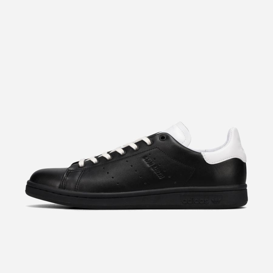 adidas スタンスミス　ブラック　29センチ adidas STAN SMITH GTX CORE BLACK/CORE BLACK/FOOT WEAR WHITE