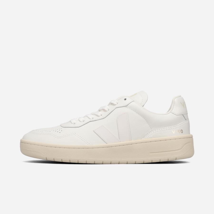 VEJA（ヴェジャ） 【40%OFF】 VEJA V-90 V-90 メンズ レディース EXTRA