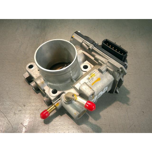 フィット DBA-GE6 スロットルボディ G L13A CVT NH700M ケイヒン 16400