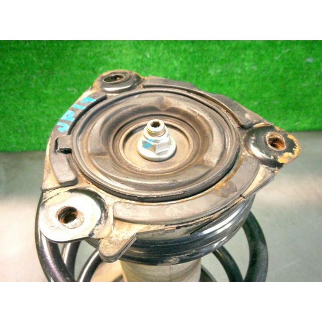 エルグランド DBA-PNE52 右Fストラット 350ハイウェイスタープレミアム