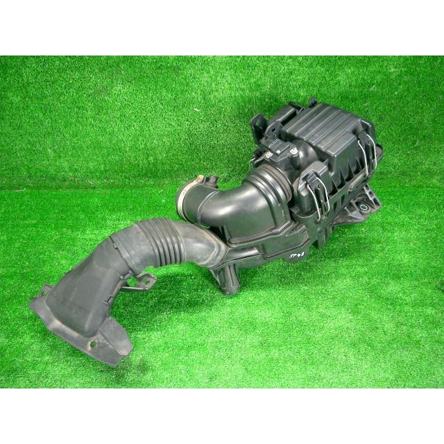 フィット DBA-GK4 エアクリーナーASSY 13G Fパッケージ 4WD L13B CVT