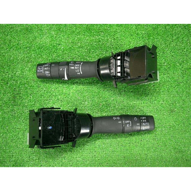 フィット 6AA-GR4 ディマースイッチ E:HEVネス 4WD LEB-H5 CVT B610M