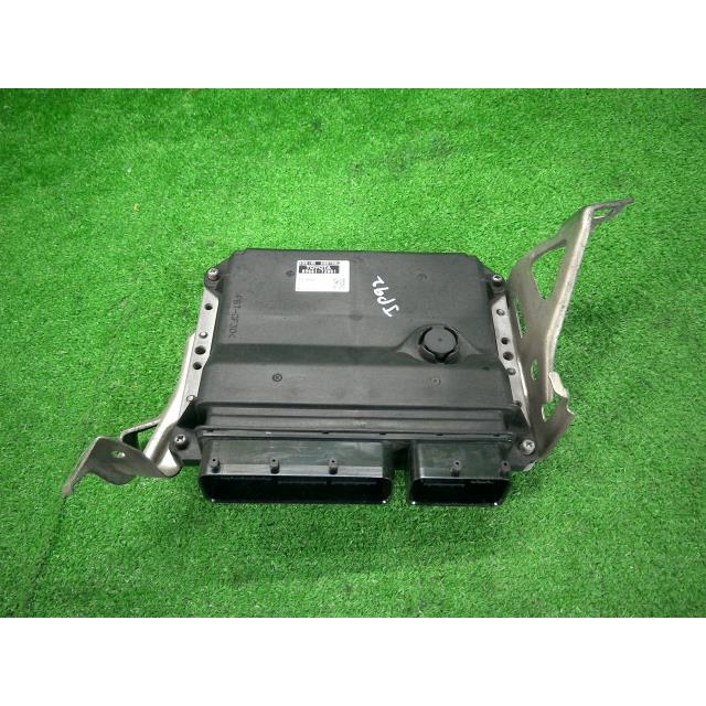 マークXジオ DBA-ANA10 エンジンコンピューター 240G 7人 2AZ-FE CVT 