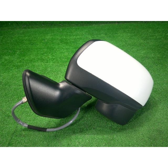 キャスト LA260S 左サイドミラー・ドアミラー アクティバG SA2 4WD 87940-B2M70 W24 CAST（ダイハツ） キャスト DBA-LA260S 左サイドミラー アクティバG