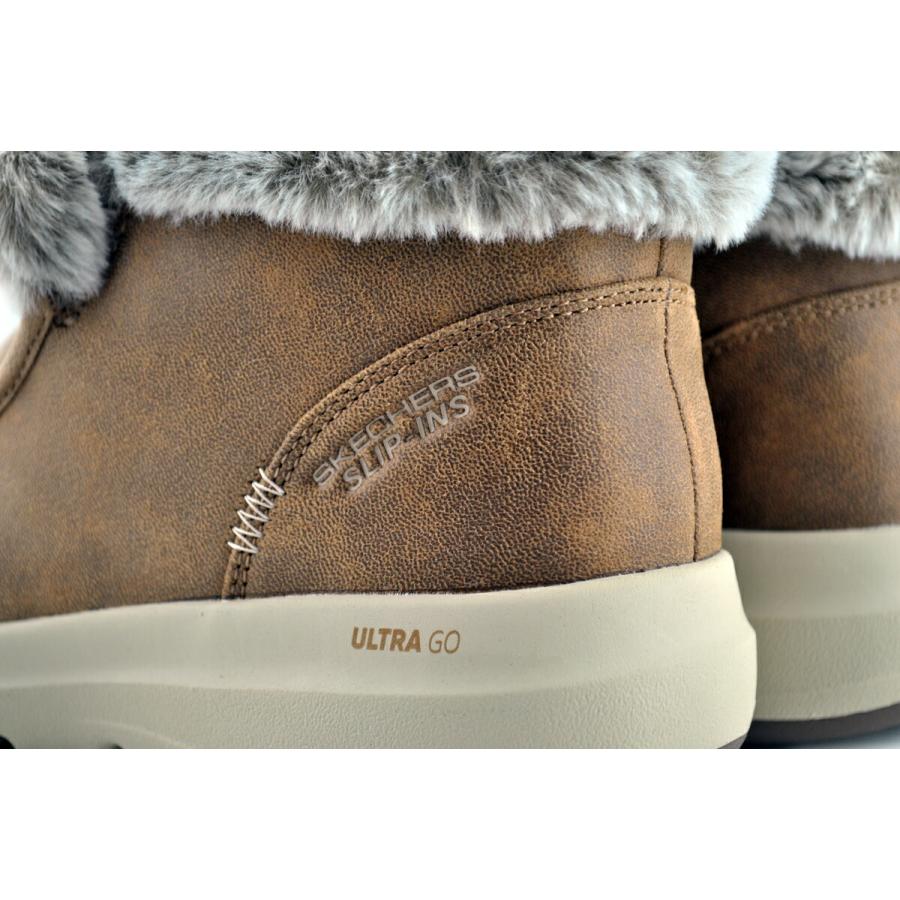 SKECHERS（スケッチャーズ） グレーシャル ウルトラ スリップインズ