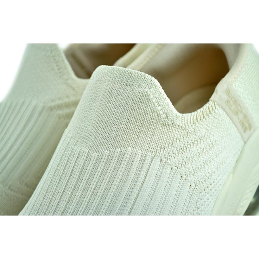 極美品⭐︎ SKECHERS SLIP-INS ウノウェッジキッキングニット スケッチャーズ スリップインズ：ウノ ウェッジ - キッキング