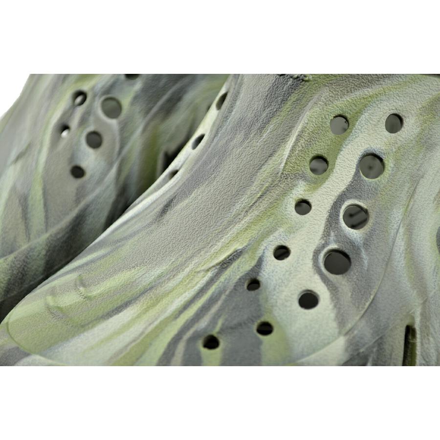 crocs（クロックス） エコー マーブルド クロッグ ダスティオリーブ