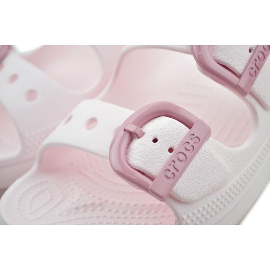 crocs（クロックス） サタデー エナメル バックル サンダル ウィメンズ