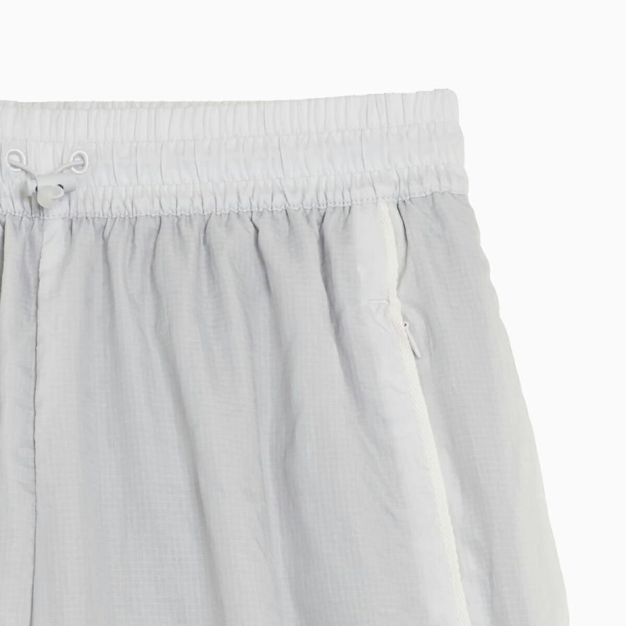ブラックピンク ロゼ × プーマ T7 リラックスド トラック パンツ シルバーミスト PUMA ROSE T7 RELAXED TRACK PANTS SILVER MIST 633796-32_3