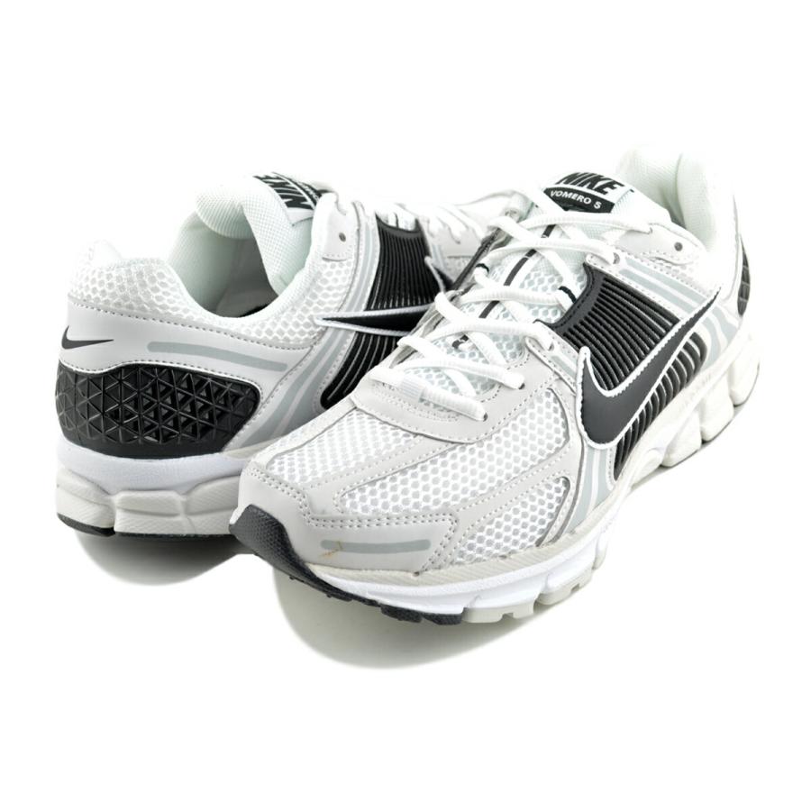 NIKE（ナイキ） ズーム ボメロ 5 ホワイト ブラック プラチナム