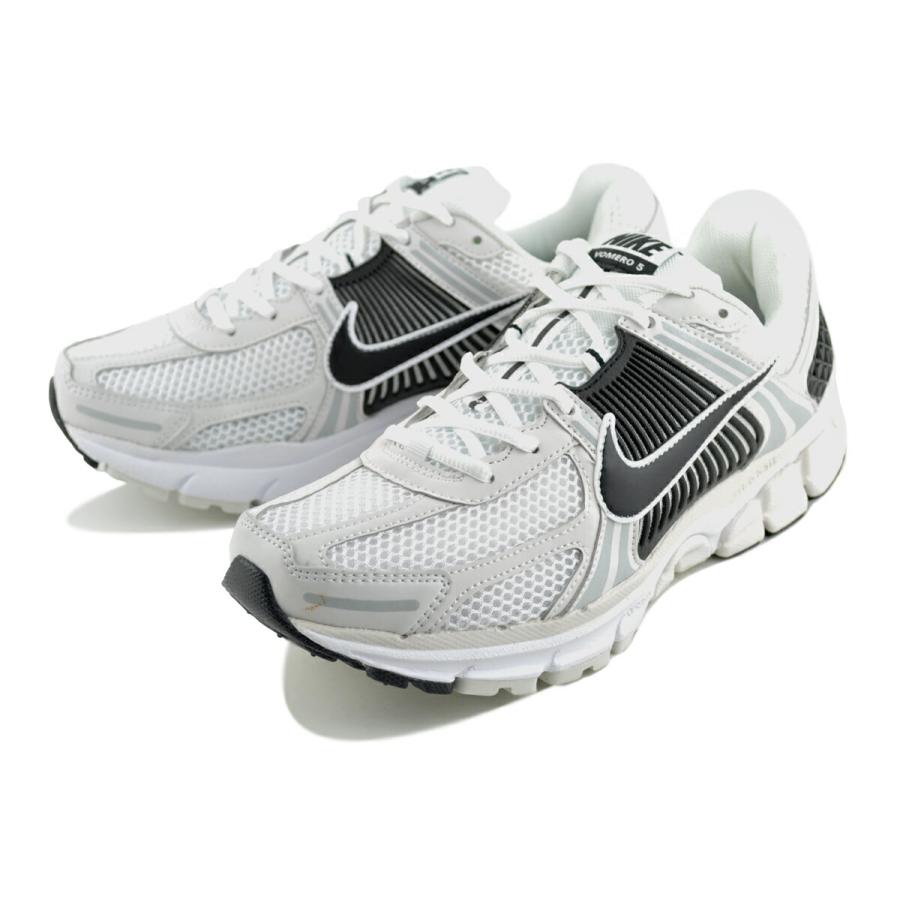 NIKE（ナイキ） ズーム ボメロ 5 ホワイト ブラック プラチナム