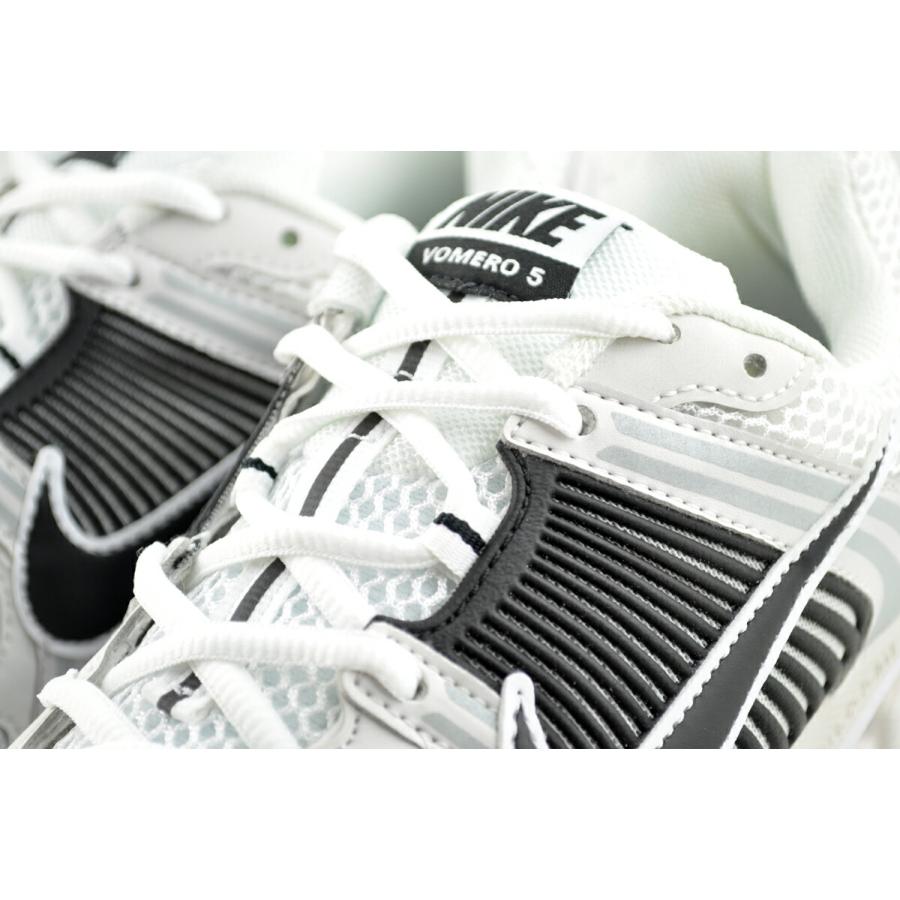 NIKE（ナイキ） ズーム ボメロ 5 ホワイト ブラック プラチナム