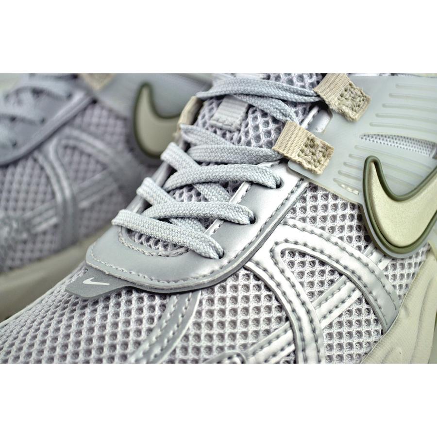 NIKE ナイキ ウィメンズ V2K ラン WMNS RUN photon dust/light NIKE ナイキ ウィメンズ V2K ラン WMNS RUN photon dust/light