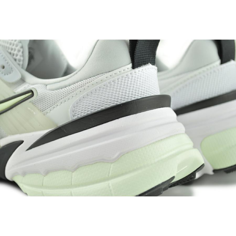 NIKE（ナイキ） ウィメンズ V2K ラン ホワイト ボルトティント ピュア