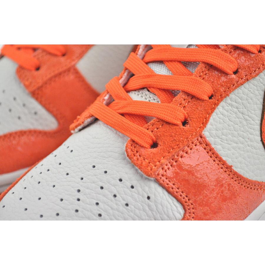NIKE（ナイキ） ウィメンズ ダンク ロー ライトボーン セーフティ