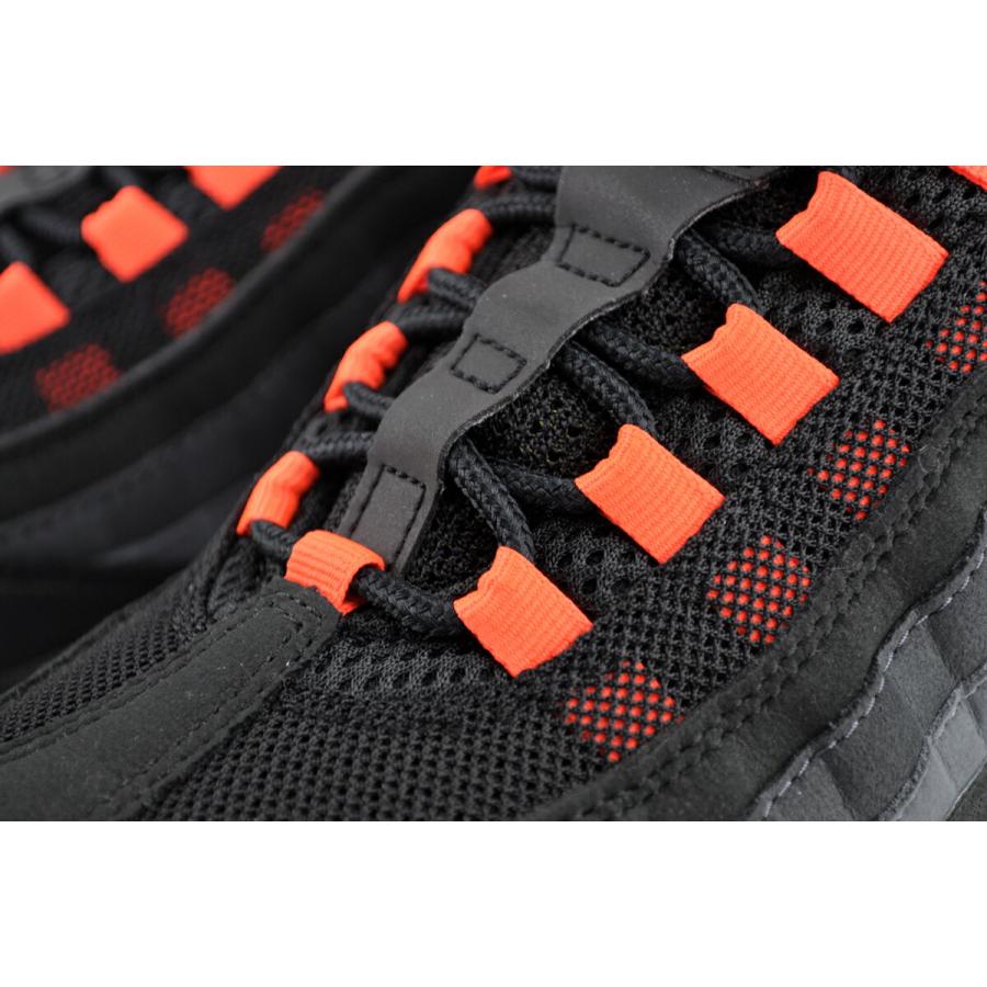 NIKE（ナイキ） エアマックス 95 ブラック ハイパークリムゾン