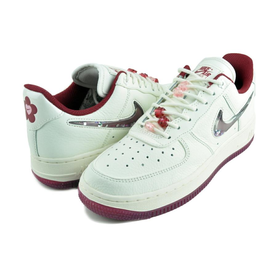 NIKE（ナイキ） ウィメンズ エアフォース 1 07 SE プレミアム NIKE