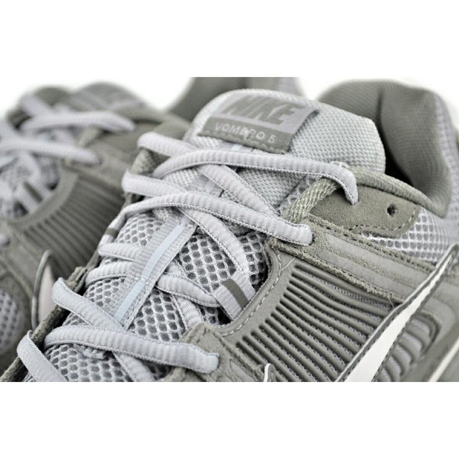 NIKE ナイキ ズーム ボメロ 5 スタッコ ライトスモークグレー
