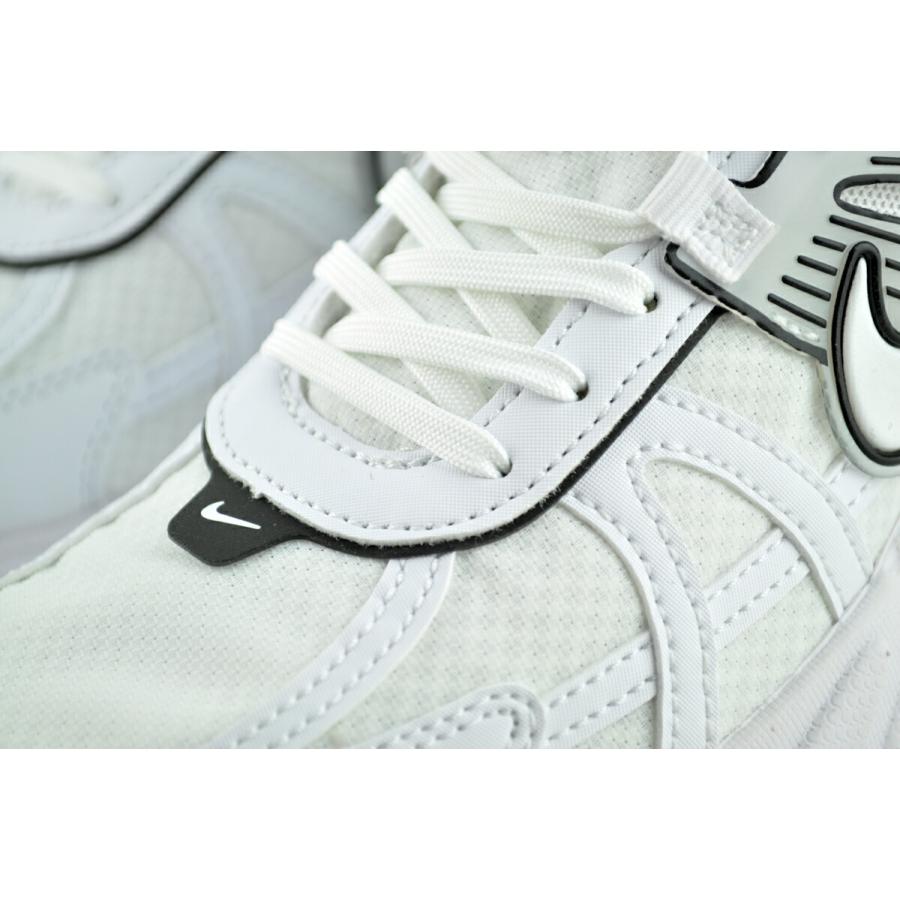 NIKE（ナイキ） ウィメンズ V2K ラン ホワイト ホワイトプラチナム