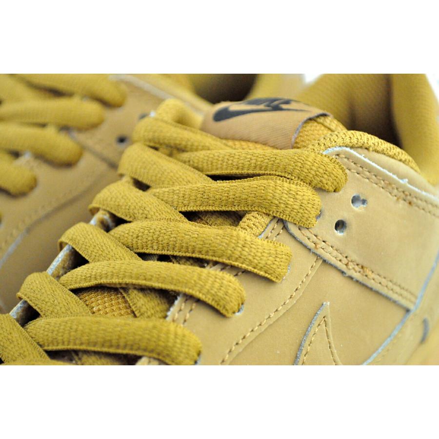 NIKE ナイキ ダンク ロー レトロ SE ウィート ガムイエロー
