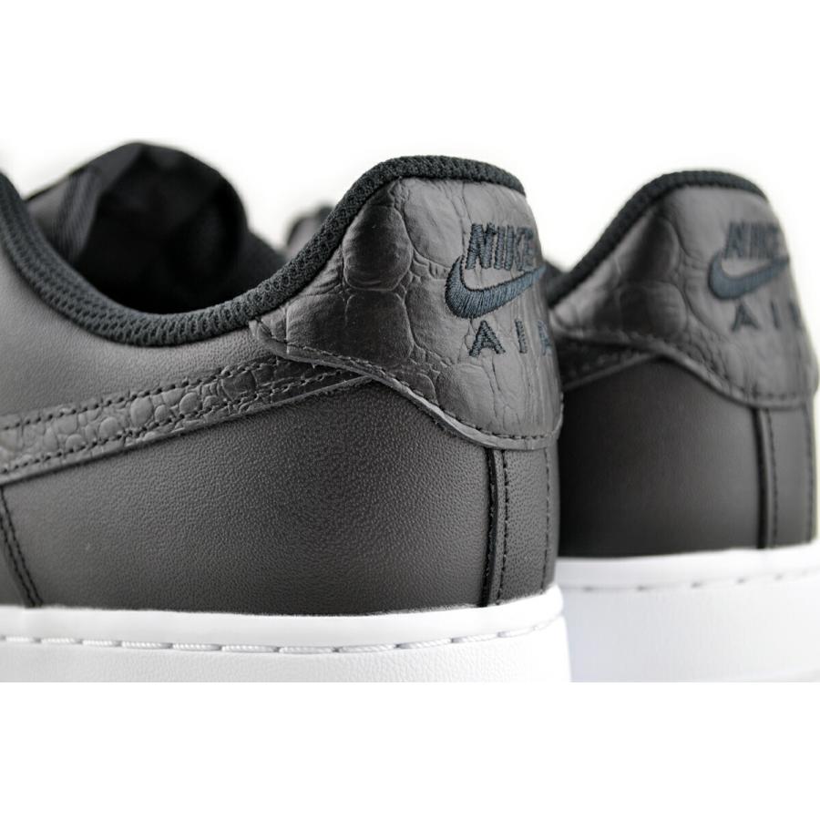 ナイキ ウィメンズ エアフォース1 '07 SE ブラック ニュートラルグレー ホワイト NIKE WMNS AIR FORCE 1 07 SE blk/blk-neutral grey-wht io4837-001の画像