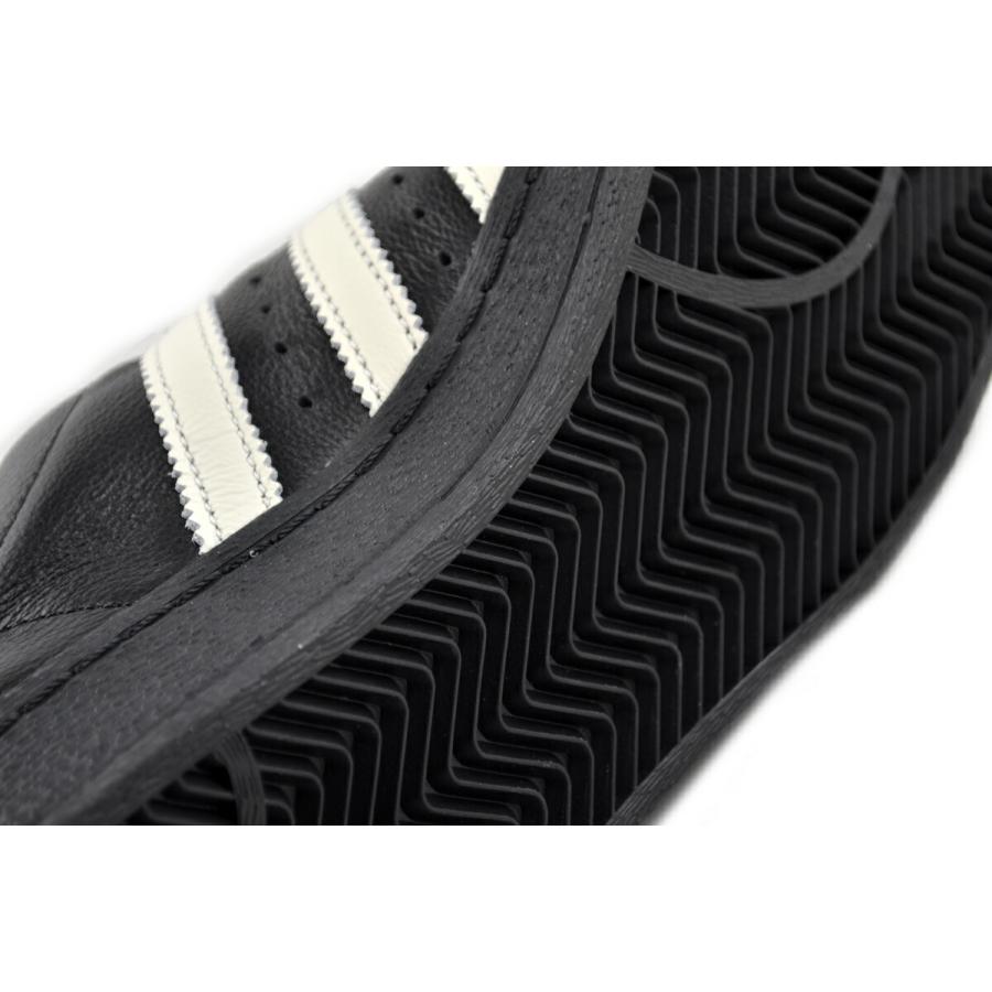 adidas（アディダス） スーパースター 82 ゴアテックス コアブラック