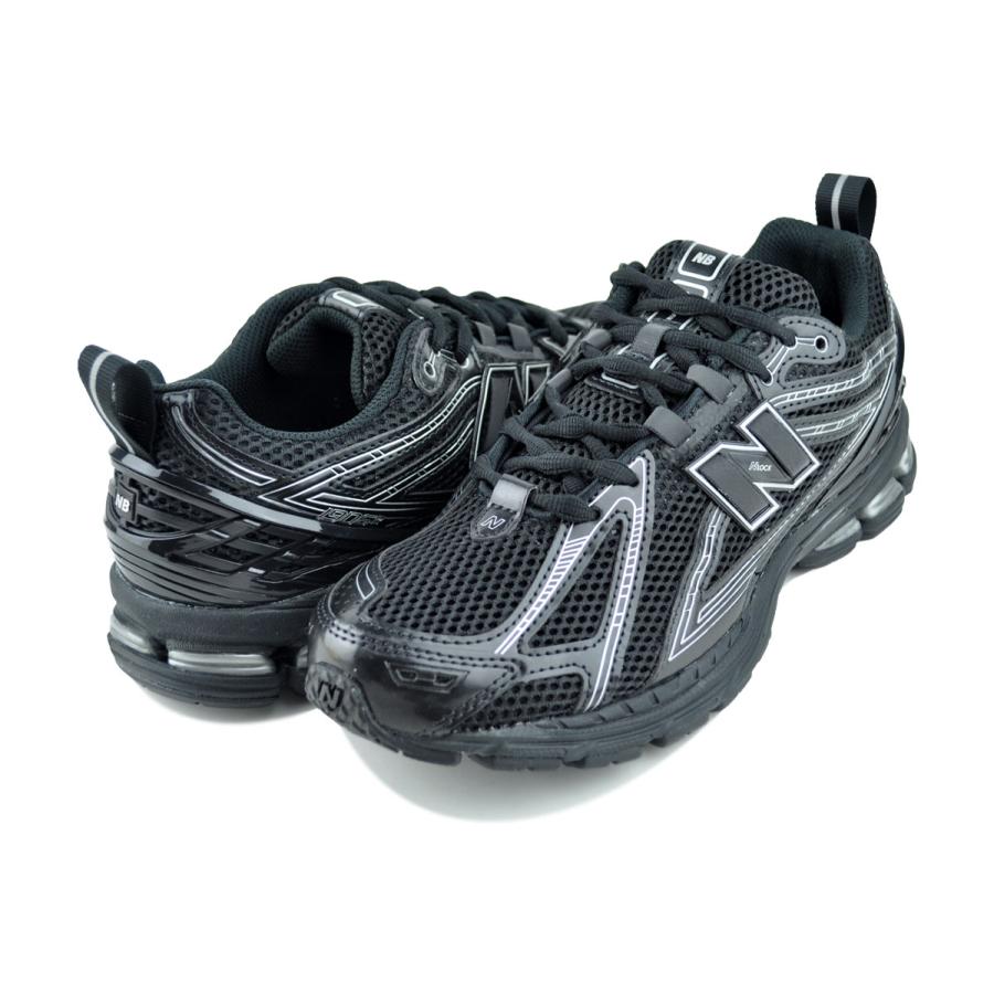 New Balance 1906R ブラック スニーカー New Balance（ニューバランス） 1906R ブラック NEW BALANCE M1906RCH