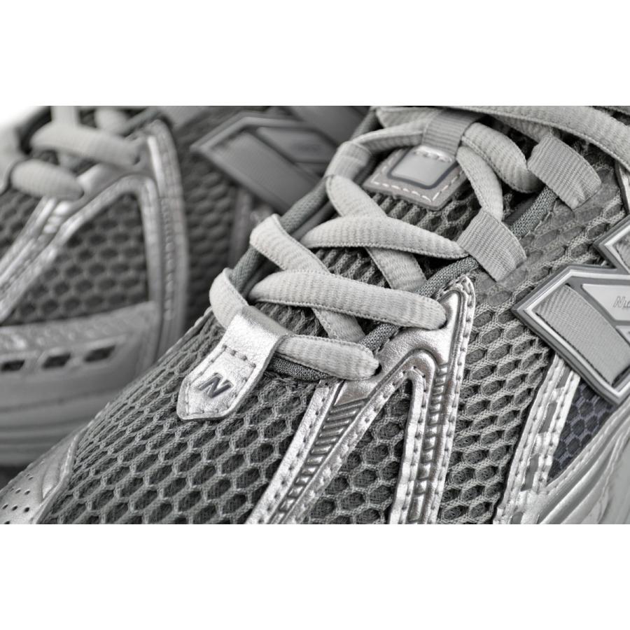 New Balance（ニューバランス） M1906R NEW BALANCE M1906REH width D