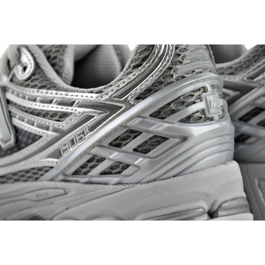 New Balance（ニューバランス） M1906R NEW BALANCE M1906REH width D