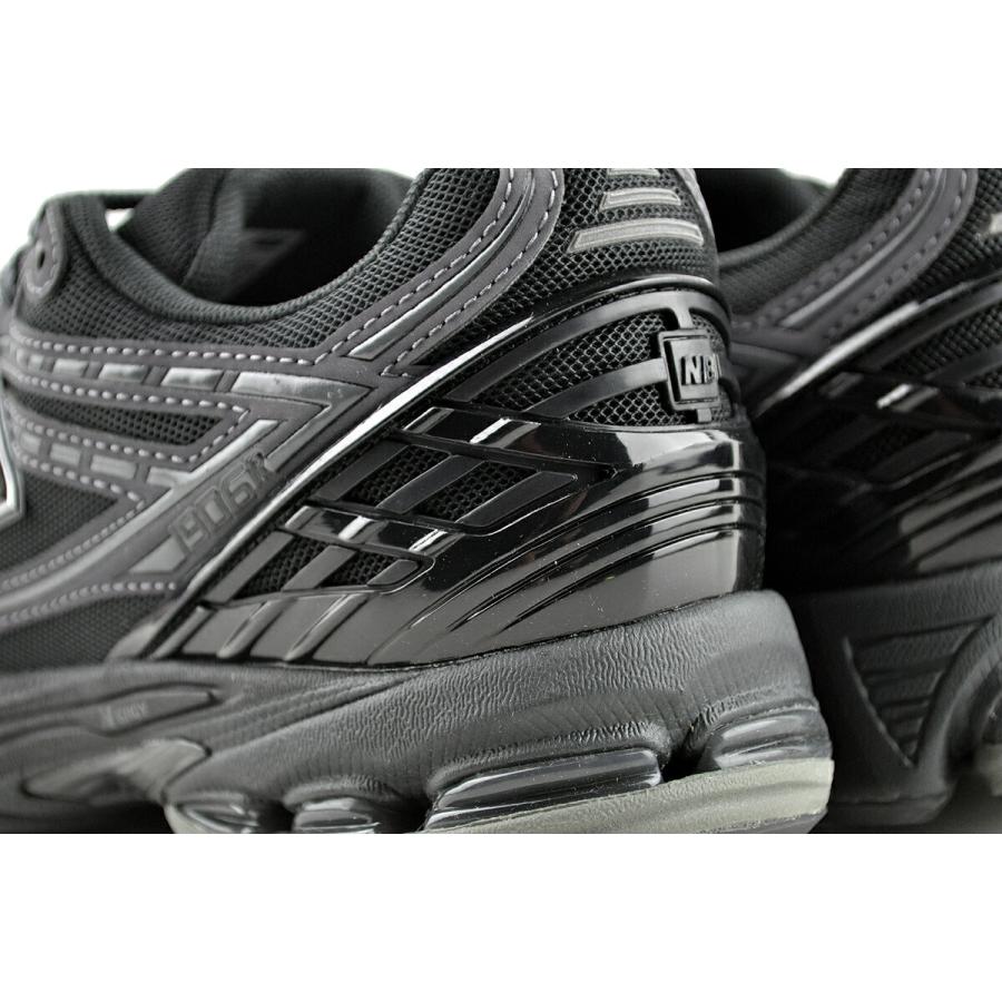 New Balance（ニューバランス） M1906R NEW BALANCE M1906RLB width D